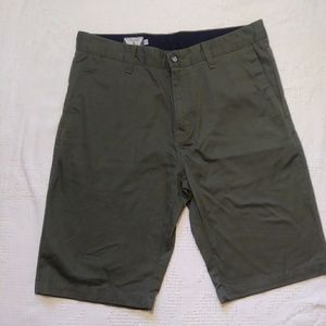 Volcom Shorts 32 Olive Green